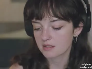 _freckles on Chaturbate