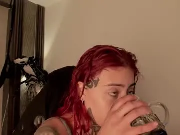 _selene_red on Chaturbate