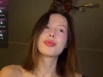 adele_bell on Chaturbate