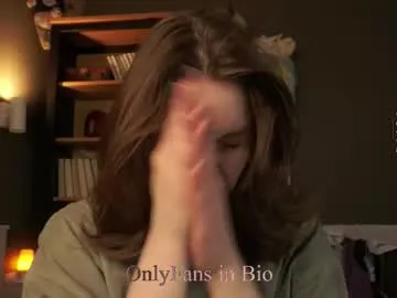 aislyfarran — GOAL: flash boobies!!! [97 tokens remaining] Have a good mood! | My FAV bzzzzz - 75 and 150 bzbzb #shy #18 #smalltits #toys #squirt