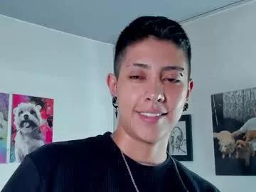 Freechat aleja1214 on Chaturbate