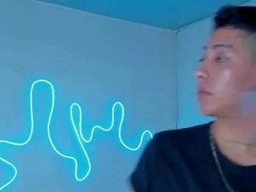 Freechat aleja1214 on Chaturbate