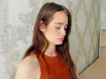 alivialovely — Hi! Help me to get 100 thumb up's Goal:   Suck my finger slowly   <3 #new #teen #shy #18 #squirt [19 tokens remaining]