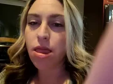 alyjeanne0420 — goal 5,000 tokens squirt show #bigboobs  #bigass #natural #spit #feet