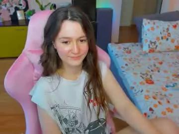 ameli_moon — GOAL: hypnosis through the eyes! [69 tokens remaining] Good day  I'm Elieen! hot games I'm #18 #bigboobs #shy and #new - Do you want to relax with me? Then join ! #skinny body #Feet #daddysgirl
