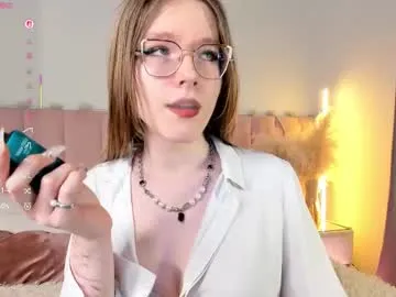 angee_ — GOAL: 20 hard spanks ass [332 tokens remaining] Are you ready to make this day unforgettable! #young #trans #bigcock #redhead #blowjob