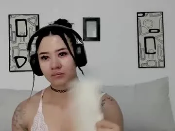 angel_martins — #muscle #fit #latina #lovense #gymgirl