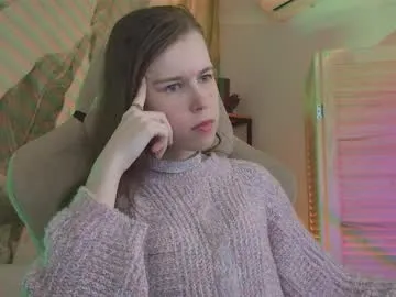 ariagracen — GOAL: Stand up [46 tokens remaining] Will you try to cheer me up? #shy #natural #brunette #nonude #new