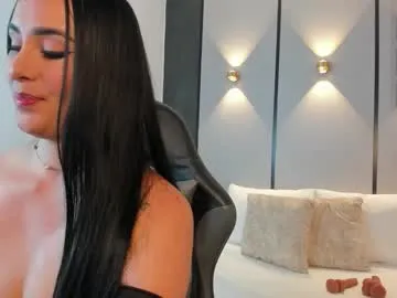 ashly_moonn on Chaturbate