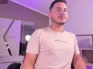 axel_grey_ — GOAL: Hey Axel [40 tokens remaining] Welcome to my room! #chubby #hairy #bigass #cum #teen