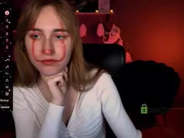 beauty_ginger — Ticket Show: naked (200 tokens)