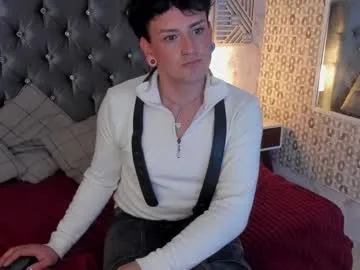 bladeenzo — GOAL: Spank me, slap me and rub me [25 tokens remaining] make me yours  #bigass #feet #dirty #anal #chubby