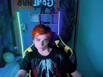 blalz_vok — Hi, I'm here for the first time,let's have some fun #18 #twink #daddy  #pvt  #feet