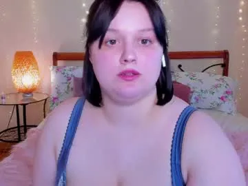 blossom_soniya — GOAL: suck nipples [70 tokens remaining] Welcome to my room! #bbw #bigboobs #bigass #curvy