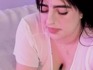 camila_matinez_ on Chaturbate