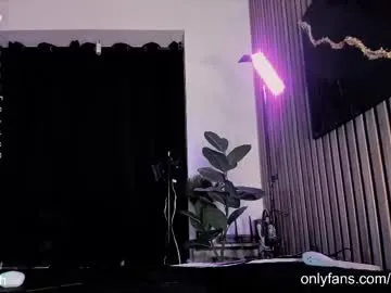 camilaramirez_ on Chaturbate