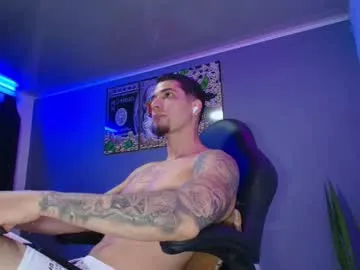 camiloalvarezzz3 on Chaturbate