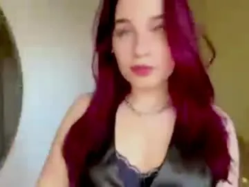carmelinarolstad on Chaturbate