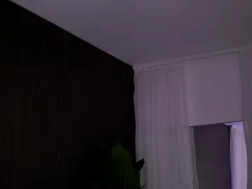 chloedevinex on Chaturbate