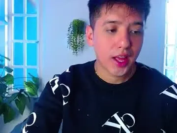 chris_evans_02 — Stroke my cock and make it hard [55 tokens left] Jerk off and make me blow my milk in your face  #cum #twink #ass #anal #bigdick