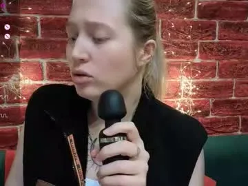 citrusblissss — GOAL: sit on your face [26 tokens remaining] Let's give them a good shake ;) #natural #teen #blonde #nonude #bigtits #curves #joi #blowjob #teasing