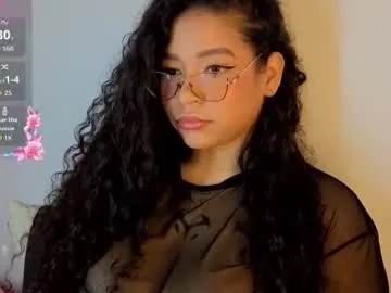 cloebunny_ on Chaturbate