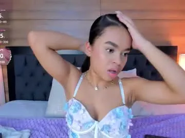 coralineross_ — GOAL: Fully naked [105 tokens remaining]  Come closer... I Have something naughty show you!  #18 #blowjob  #ebony #fuckmachine #c2c