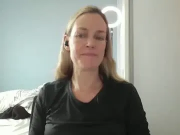 crazyanny — Freechat on Chaturbate