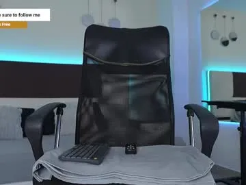 danteestone on Chaturbate