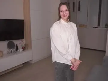 dasha_brown — Goal: Take off my bra and wet my tank top   [ 41 tokens left ]  My name is Dasha, I'm new here, I hope we have a fun  #new #shy #teen #18 #skinny