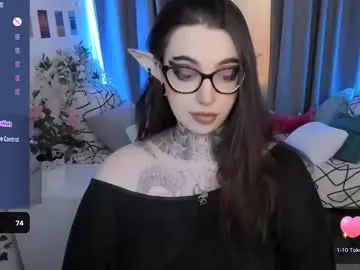 dixipixi_ on Chaturbate