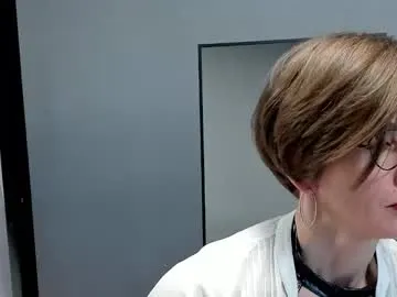 dorothy_meyer on Chaturbate