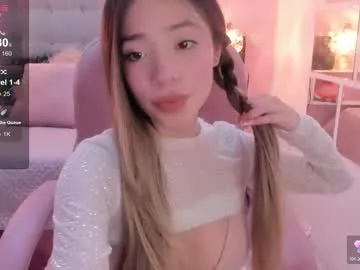 dulce_powl — GOAL: Hand bra [868 tokens remaining] Welcome to my room! #18 #feet #flexible #glasses #ahegao