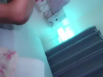 eilleh_loure — #asian  #bigcock #smoke #daddysgirl #femboy #passwordcumshow #publiccumshow #privatecumshow #cumslut [143 tokens remaining]