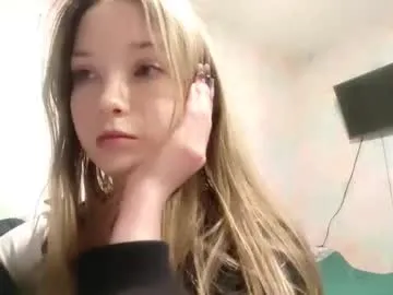 elaynecinco — Goal:   show my tongue  Hello Im Mia, I'm new here and I want to know more about this site, can you help me? #new  #shy #pretty #young  #18 [28 tokens remaining]