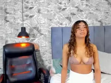 eliza_monroe — GOAL: Get naked dance [100 tokens remaining] Welcome to my room! #asian #indian #ebony #latina #bigass