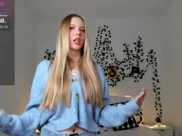 ellymartinez — Ellymartinez's room #18 #lovense  #new #teen #nonude