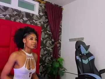 emmaalennox — GOAL: naked [0 tokens remaining] Welcome to my room! #ebony #bigass #latina #slim #new