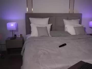 eseniyalove on Chaturbate 