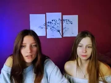 esme_moore_ — GOAL: show belly [96 tokens remaining] Welcome to my room! #dance #room #lovense #sph #sky