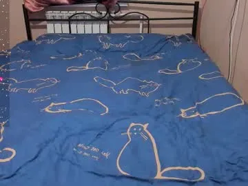 eva_zero — play with pussy in panties [85 tokens left] #bigass, #curvy, #bigboobs, #blonde, #bigtits