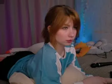 evaa_moonn_ — GOAL: HI  [3333 tokens remaining] : #redhead #smalltits #18 #bigass #bigpussylips #teen #lovense #daddy