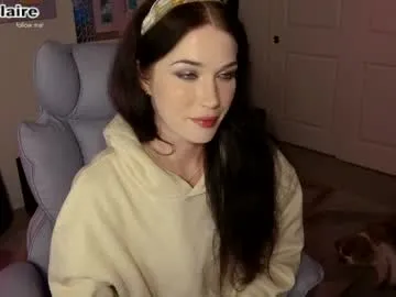 evelynclaire from Chaturbate