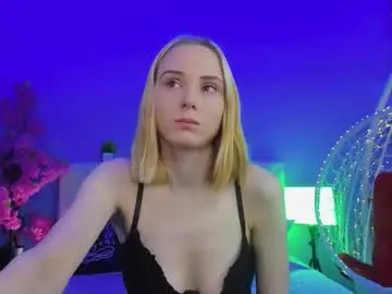 gina_lovelyy — show pussy #lovense #anal #teen18+ #big nipples #tiny [7 tokens left]