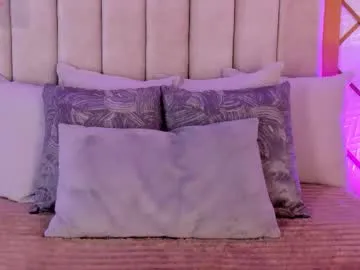 gretavelvet on Chaturbate