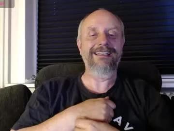 Freechat hardmrlazy on Chaturbate