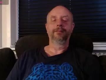 Freechat hardmrlazy on Chaturbate