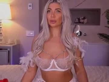 Freechat hellenroyy on Chaturbate