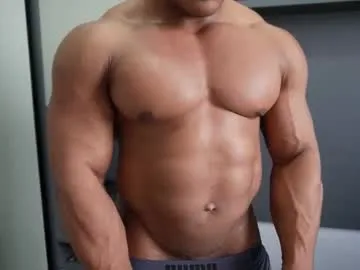 henrimusclee — flexing naked [300 tokens left] Hi there! :) PVT Open! & Oil show  #muscle #18 #bigcock #bbc #cum