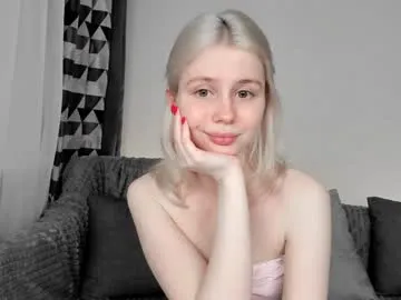 hi_popsy from Chaturbate